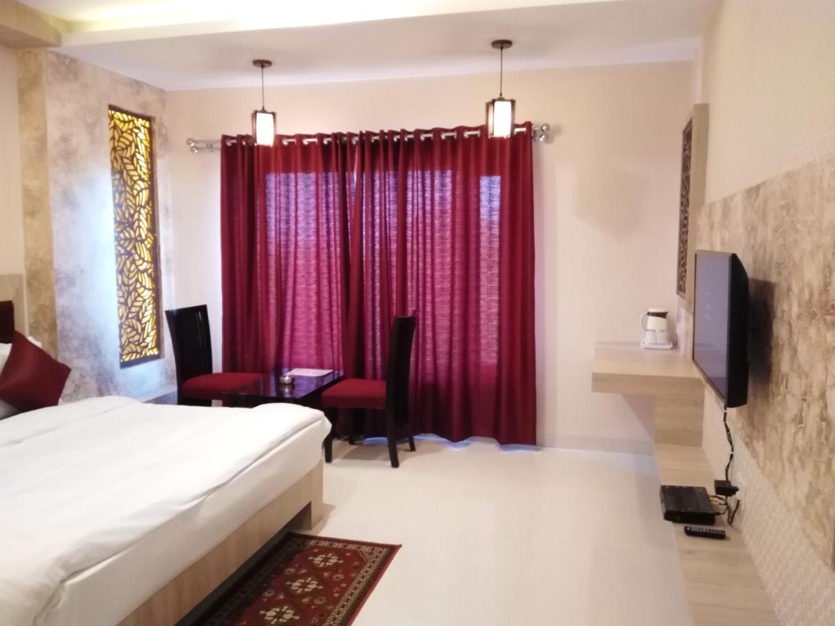 Hotel Signetic Blue Μποπάλ Εξωτερικό φωτογραφία